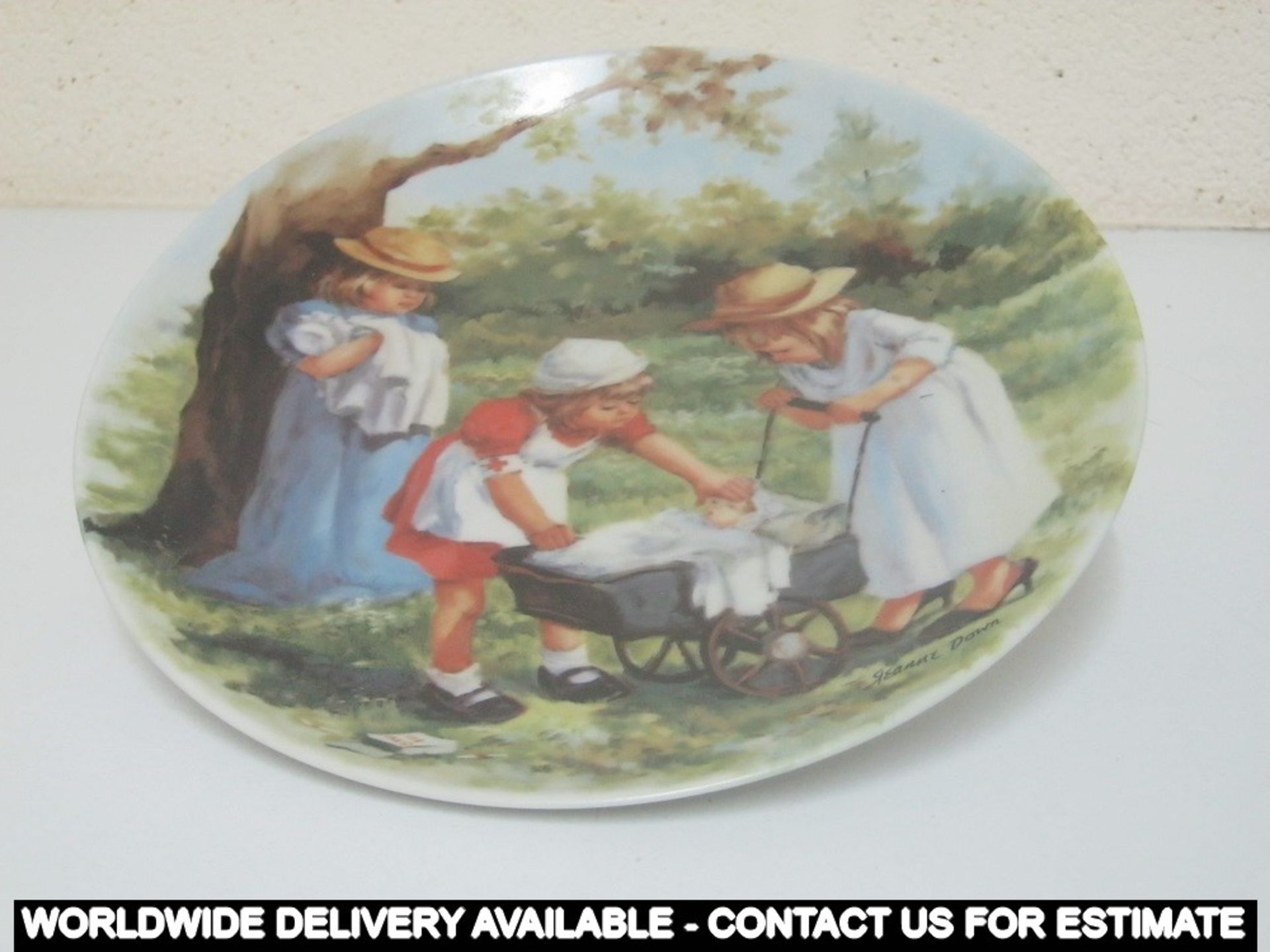 Jeanne Downs "Friends I Remember" - set of five plates - Image 2 of 5