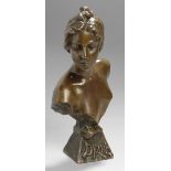 Bronze-Büste, "Diane", Villanis, Emanuel, Lille 1858 - 1914 Paris, vollplastische,naturalistische
