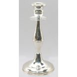 Tafelleuchter, 1-flg., Sterling Silber, runder, aufgewölbter Stand (weighted),Balusterschaft,