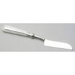 Weichkäsemesser, neuzeitlich, Griff aus Silber 800, Augsburger FadenMindestpreis: 90 EUR