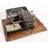 Schreibmaschine, "Mignon", Modell 2, mechanisch, 40 x 29 cm, Funktion und Vollständigkeitnicht