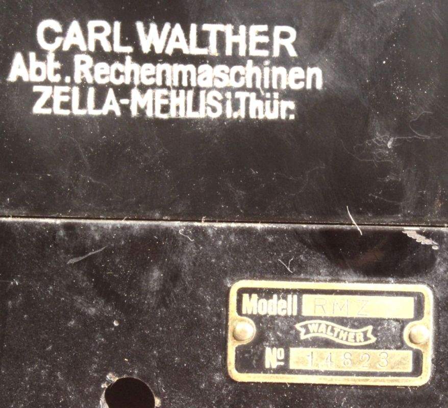 Rechenmaschine, "Walther", mechanisch, 13 x 30 x 13 cm, Funktion und Vollständigkeit nichtgeprüft, - Image 2 of 2
