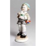 Porzellan-Figur, "Blumenjunge", Porzellanfabrik Leube & Co., Reichmannsdorf, Mitte 20.Jh., Mod.