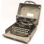 Schreibmaschine, "Corona", the Corona Typewriter Company Inc., Groton, N.Y., USA,