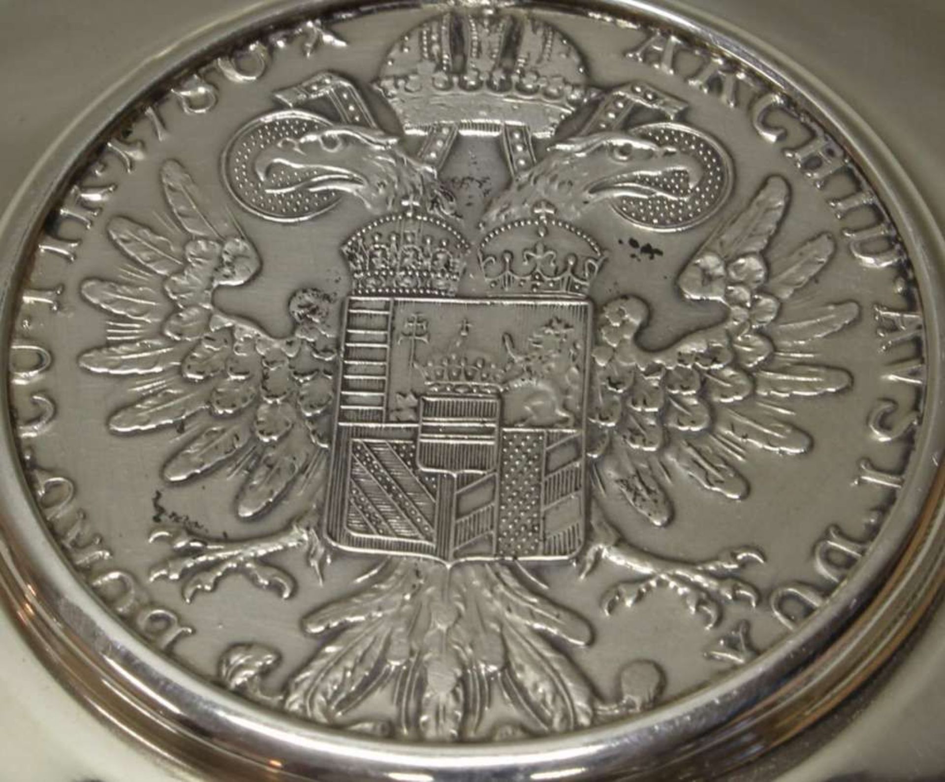 Reserve: 90 EUR        2 Münzschälchen und Schälchen, Silber 800/925, 1x Österreich, 2x deutsch, ø - Image 3 of 4