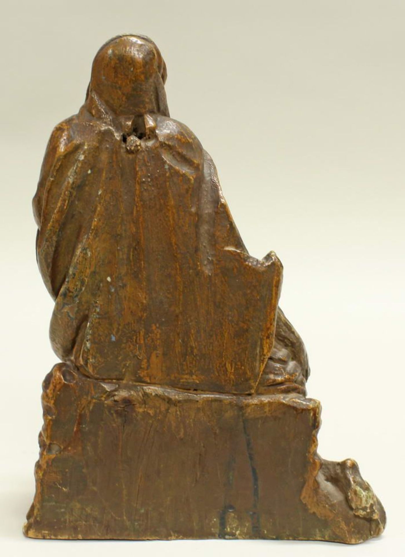 Reserve: 600 EUR        Skulptur, Holz geschnitzt, "Pietà", wohl flämisch, 17. Jh., Reste alter - Image 6 of 6