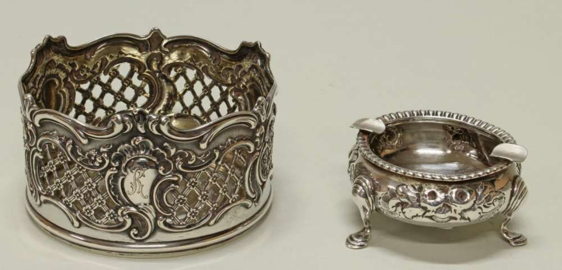 Reserve: 80 EUR        Aschenbecher, Silber 925, London, 1859, 3.5 cm hoch, ca. 72 g;