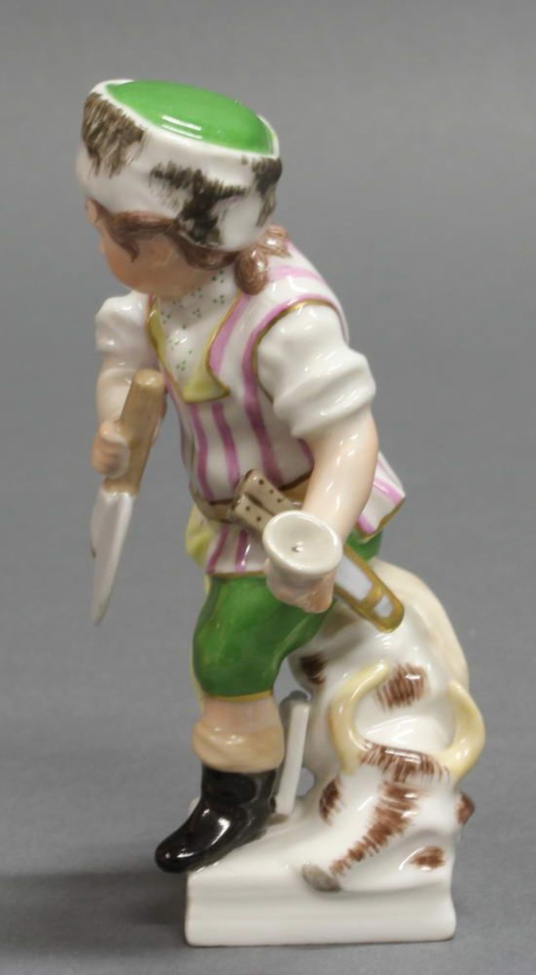 Reserve: 60 EUR        Porzellanfigur, "Monatsfigur Stier", KPM Berlin, Knabe mit Beil und Stier, - Image 4 of 10