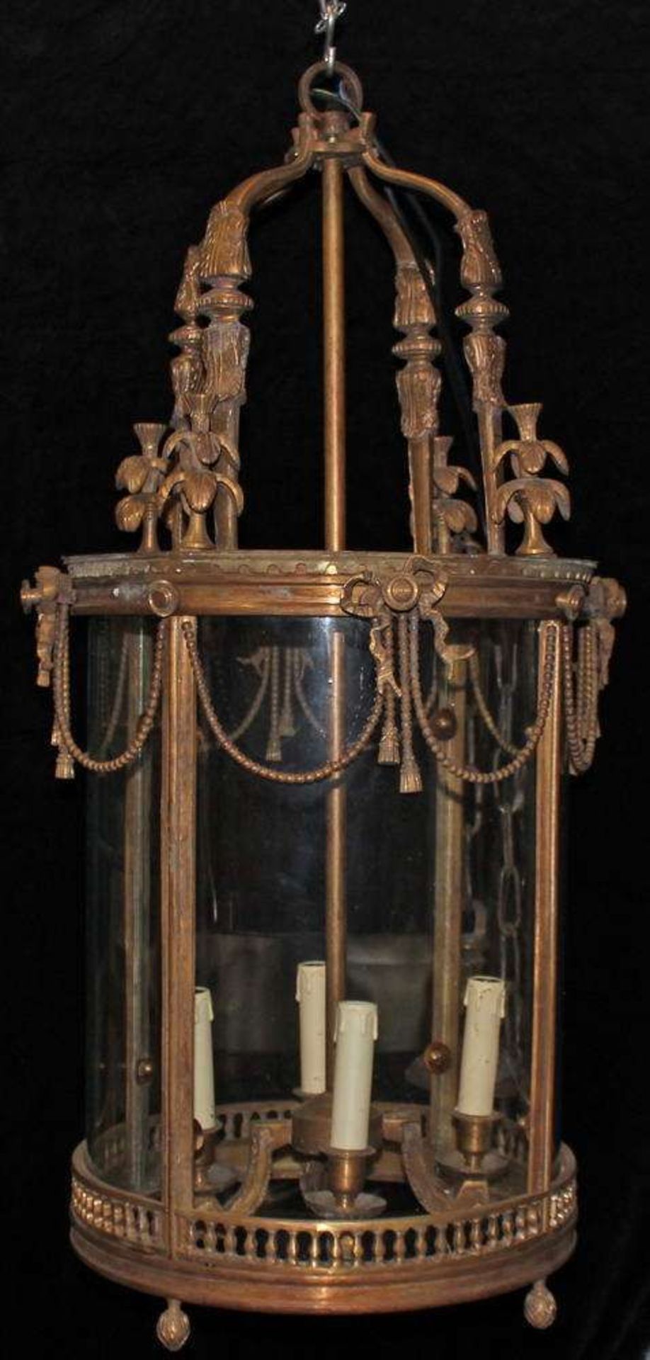 Reserve: 480 EUR        Hallenampel, Louis XVI-Stil, Bronze, runde Form, allseitig verglast,