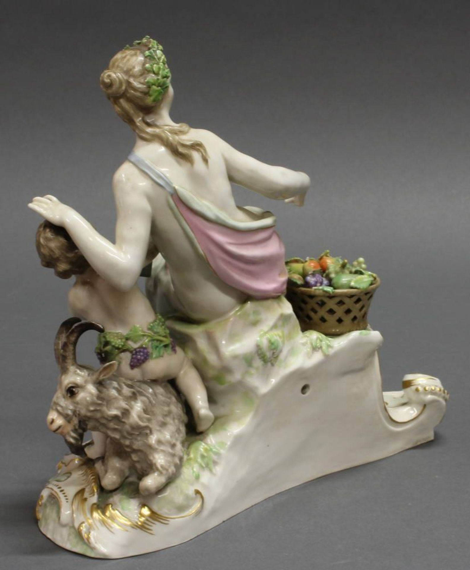 Reserve: 200 EUR        Porzellangruppe, "Bacchantin mit Putto und Ziegenbock", KPM Berlin, blaue - Image 3 of 6