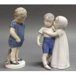 Reserve: 100 EUR        2 Porzellanfiguren, "Bruder und Schwester", "Junge mit Teddy", Bing &