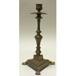 Reserve: 60 EUR        Tischleuchter, Bronze, Balusterschaft, Dreifuß, 32.5 cm hoch