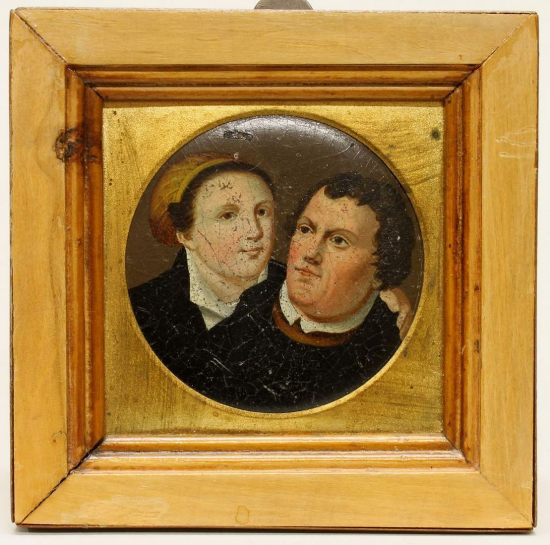 Reserve: 80 EUR        Lackarbeit, wohl Stobwasser, "Luther und Katharina von Bora", ø 7 cm,