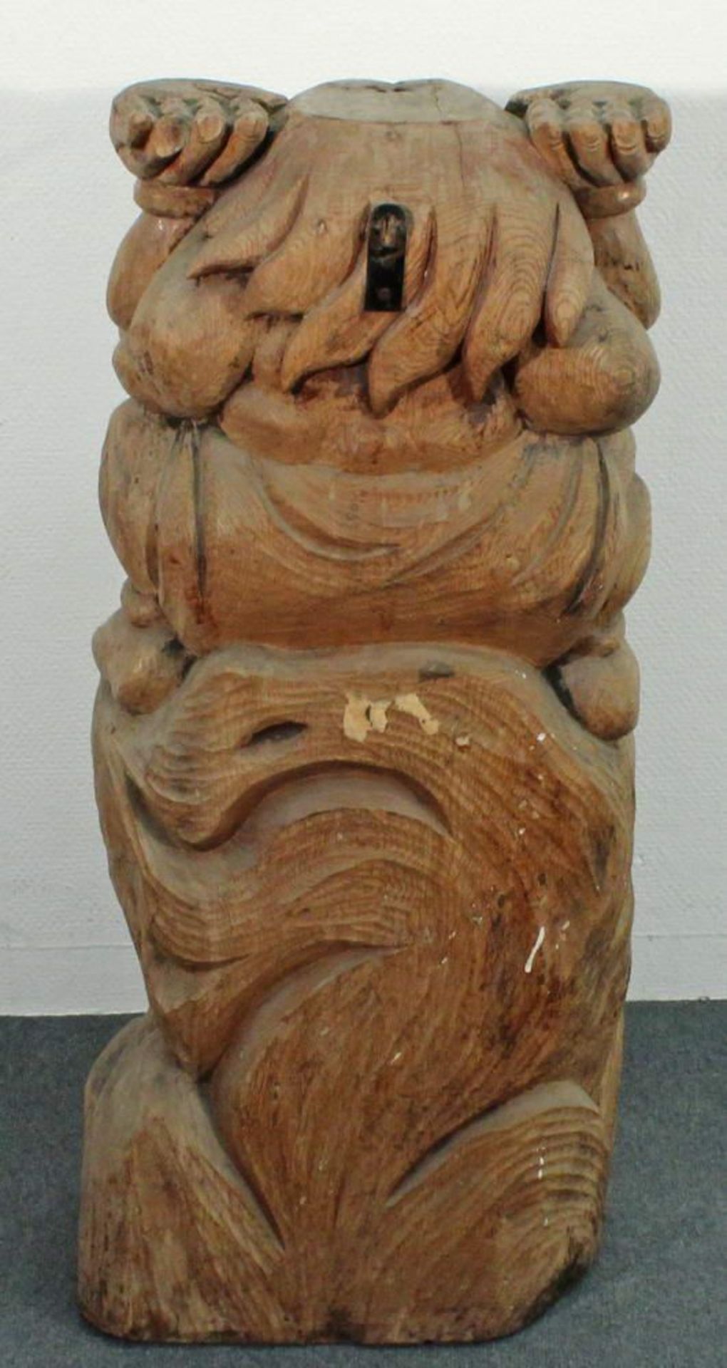 Reserve: 80 EUR        Skulptur, Holz geschnitzt, "Tragefigur", 75 cm hoch - Image 4 of 4
