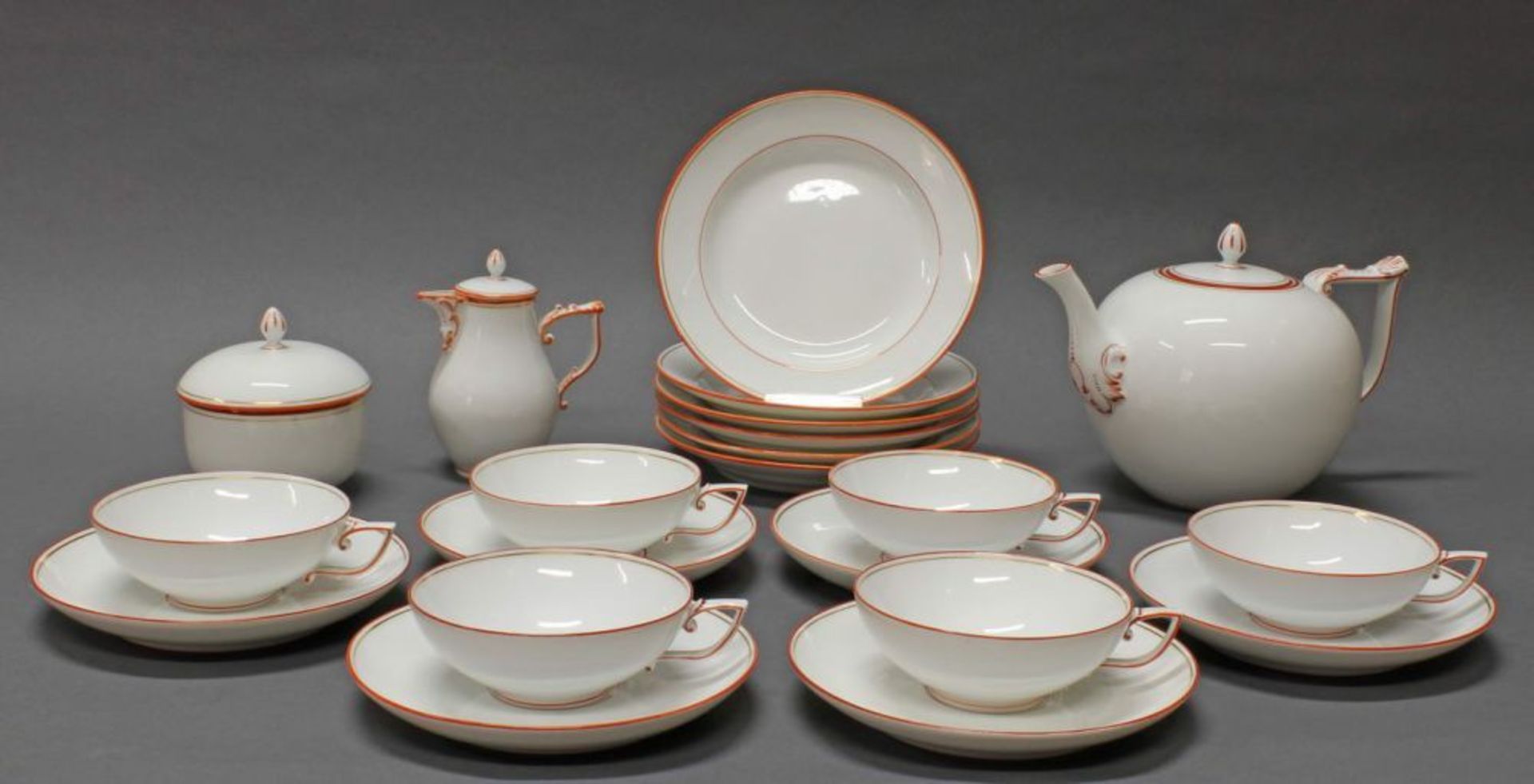 Reserve: 300 EUR        Teeservice, Meissen, Schwertermarke, 1924-1934, 1. Wahl, roter Rand, - Image 2 of 4