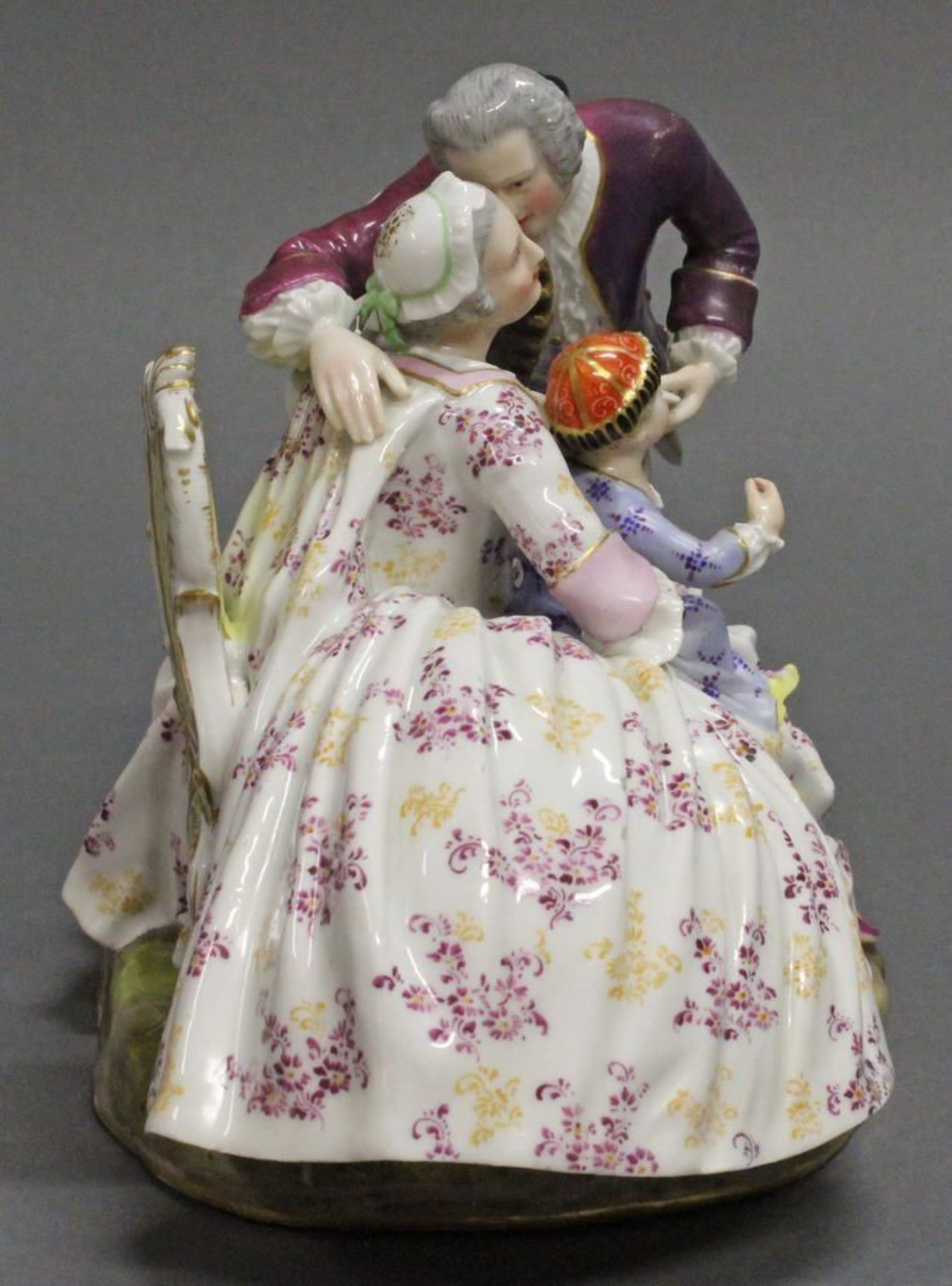 Reserve: 650 EUR        Porzellangruppe, "Die glückliche Familie", Meissen, Schwertermarke, Anfang - Image 4 of 8