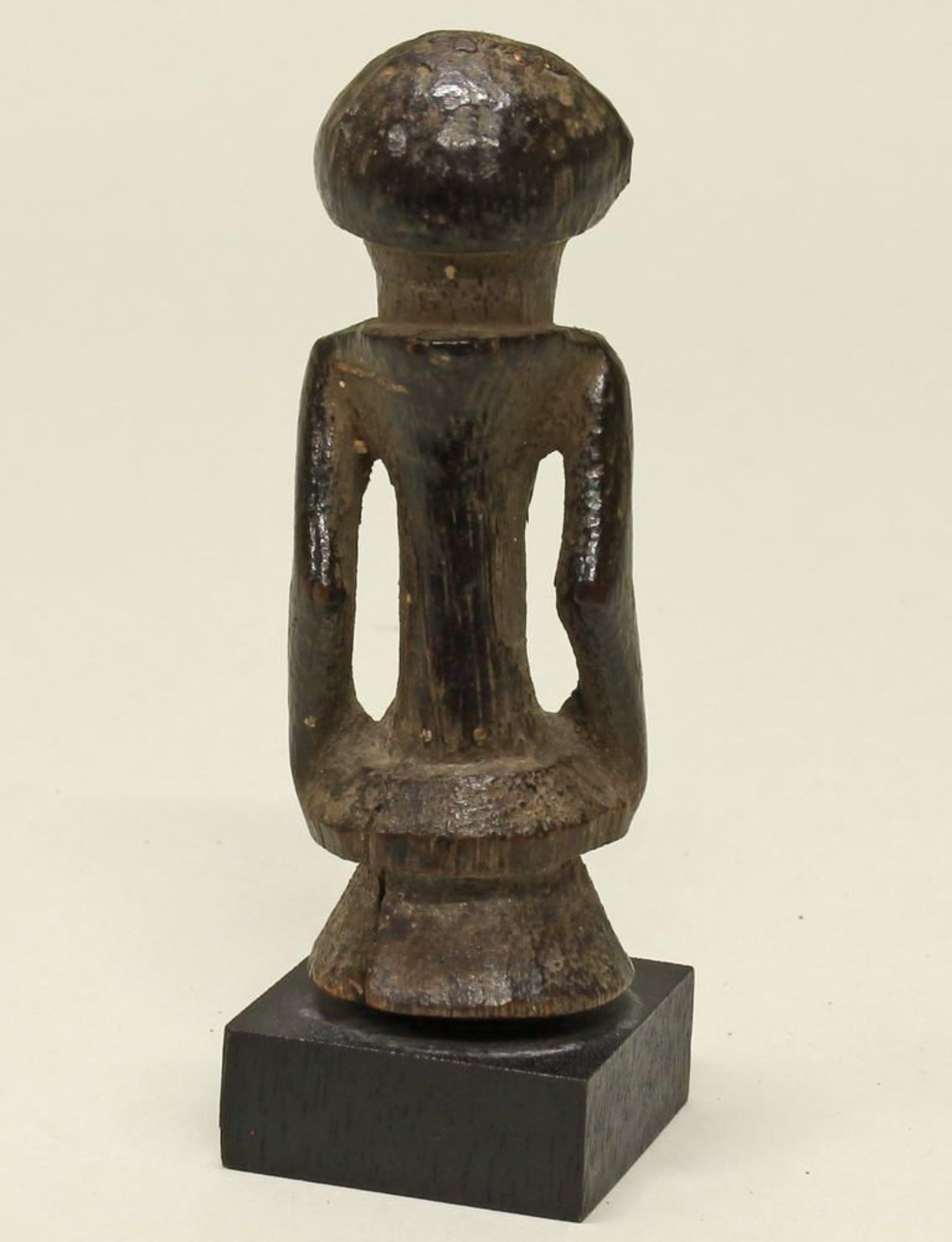 Reserve: 60 EUR        Halbfigur, Tschokwe, Kongo, Afrika, Holz, 10 cm hoch - Image 4 of 4