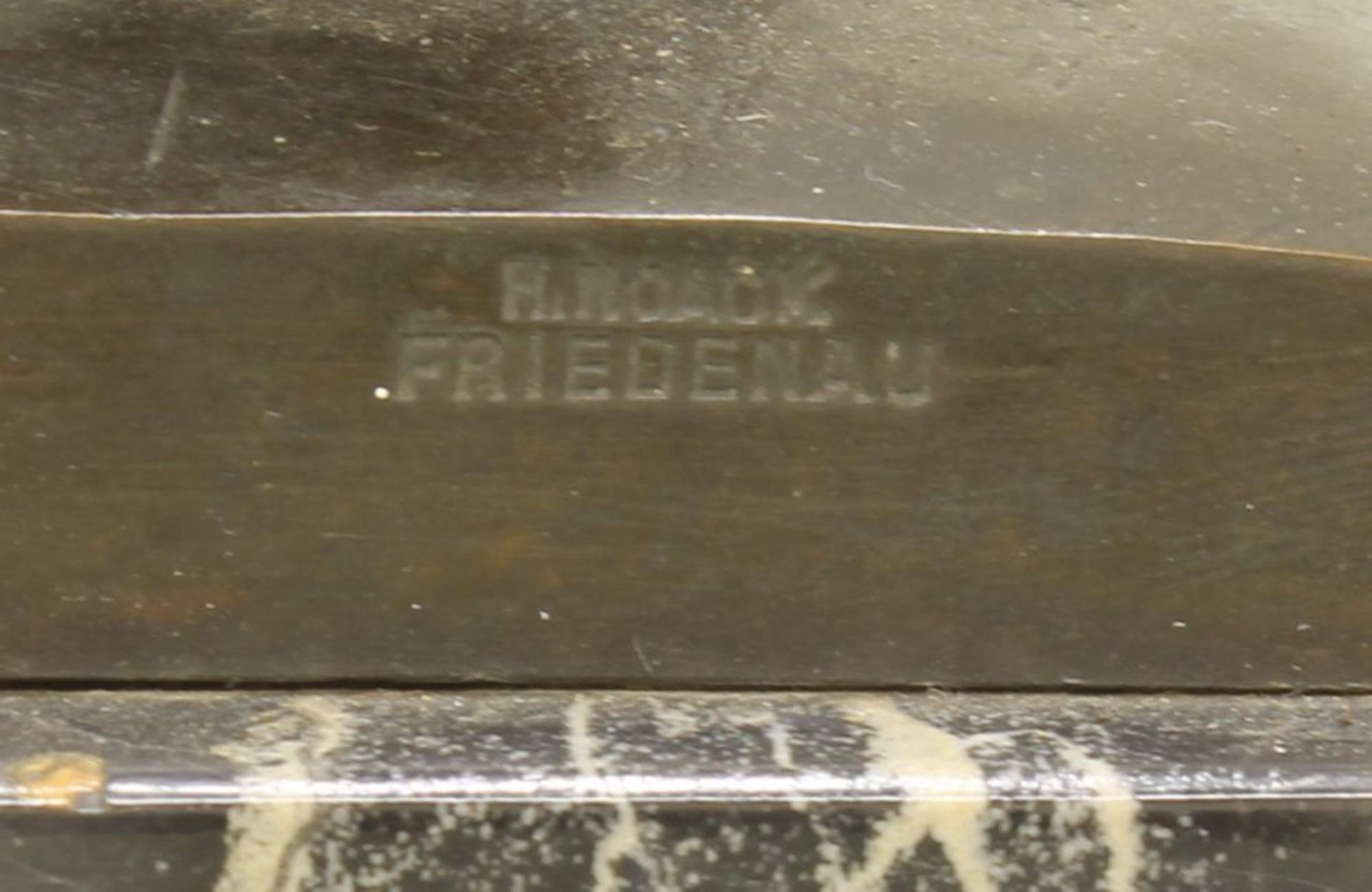 Reserve: 500 EUR        Bronze, "Stehender Elch", auf der Plinthe bezeichnet L. Vordermayer 1910, - Image 11 of 12