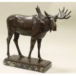 Reserve: 500 EUR        Bronze, "Stehender Elch", auf der Plinthe bezeichnet L. Vordermayer 1910,