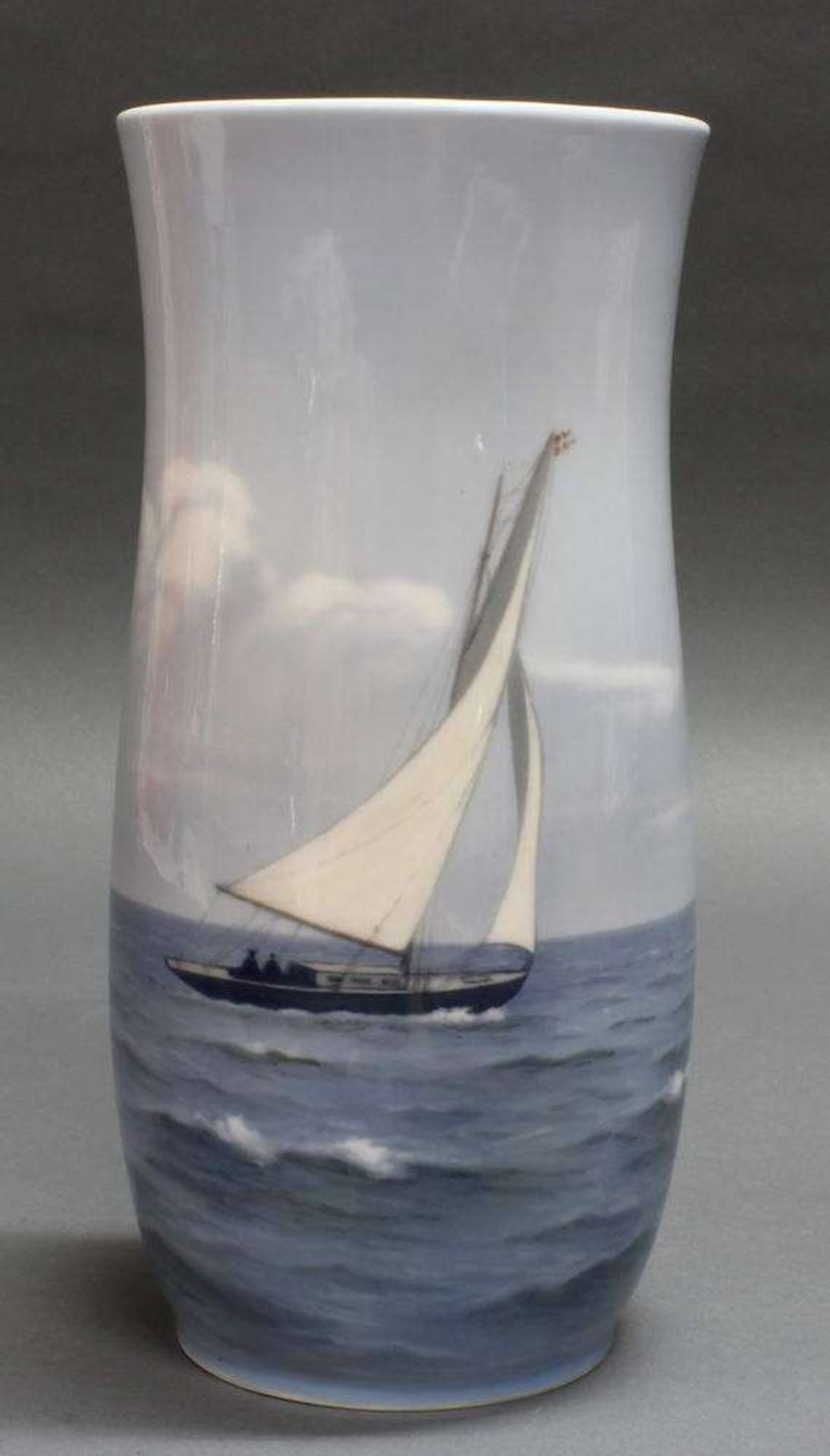 Reserve: 60 EUR        Vase, "Segelboot", Royal Kopenhagen, polychrom, 27.5 cm hoch - Image 2 of 6