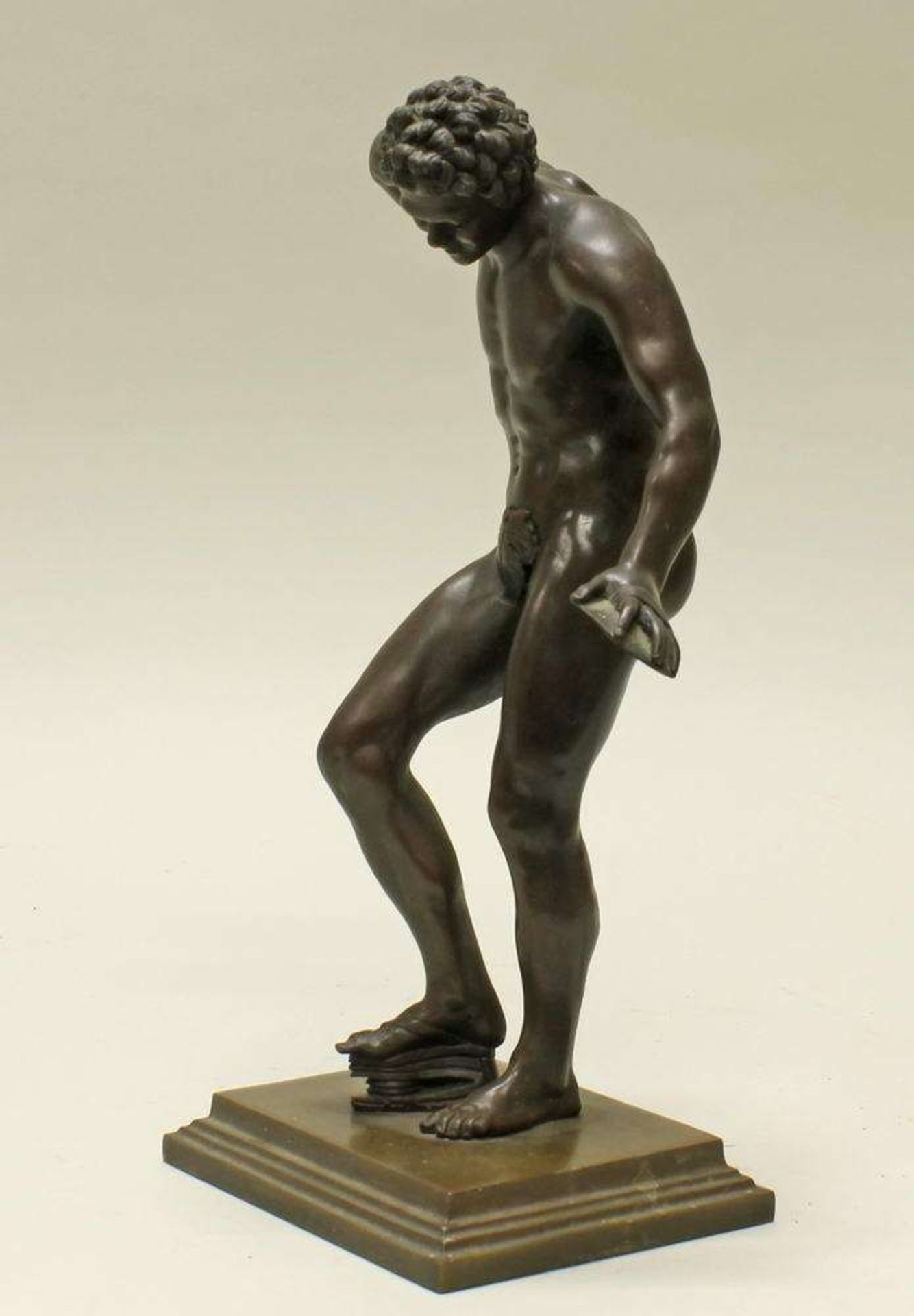 Reserve: 120 EUR        Bronze, "Musizierender Faun mit Zimbeln", neuzeitlicher Guss, gesockelt, - Image 6 of 10