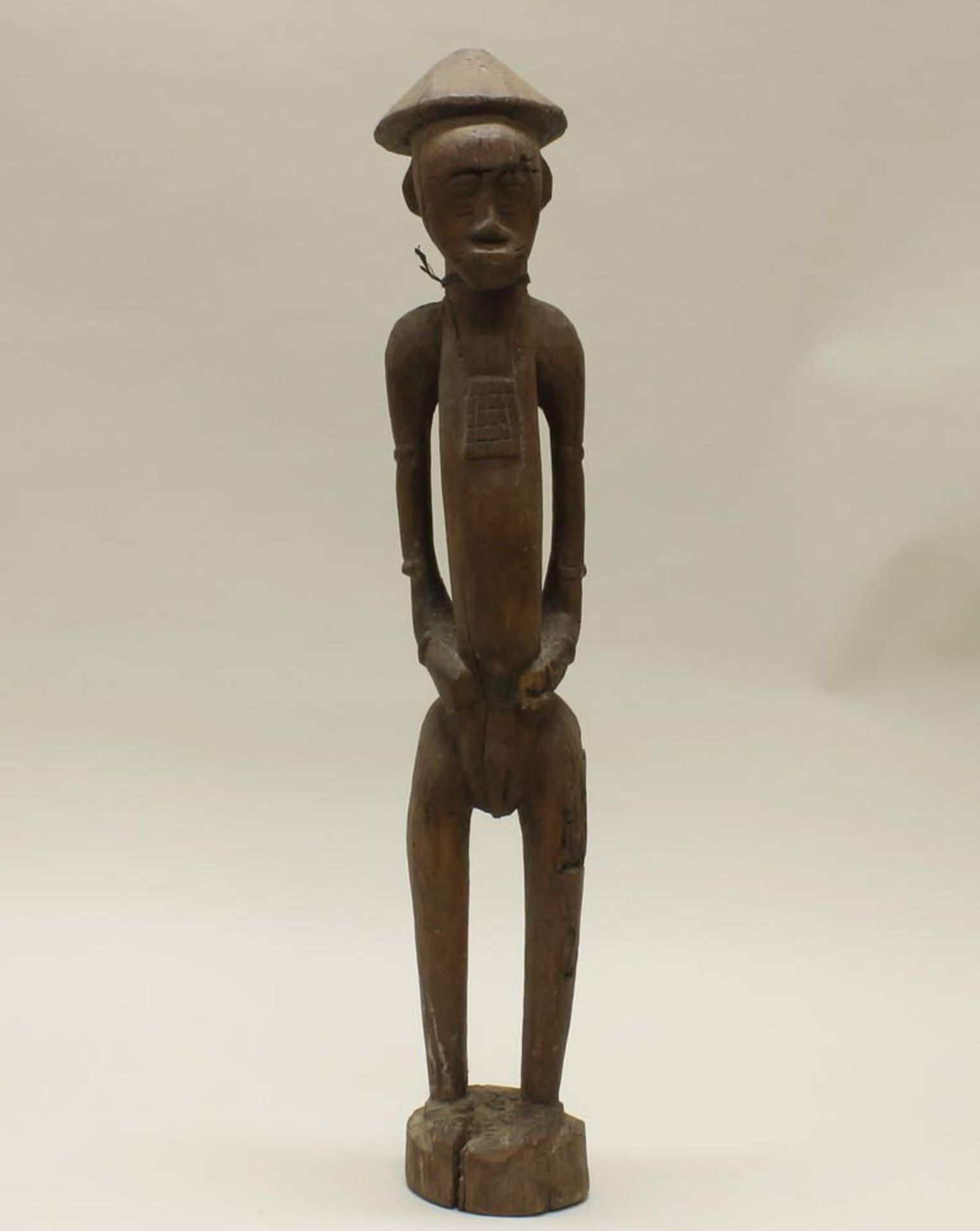 Reserve: 70 EUR        Ahnenfigur, Senufo, Elfenbeinküste, Afrika, männliche Figur, Hände am Bauch - Image 2 of 2