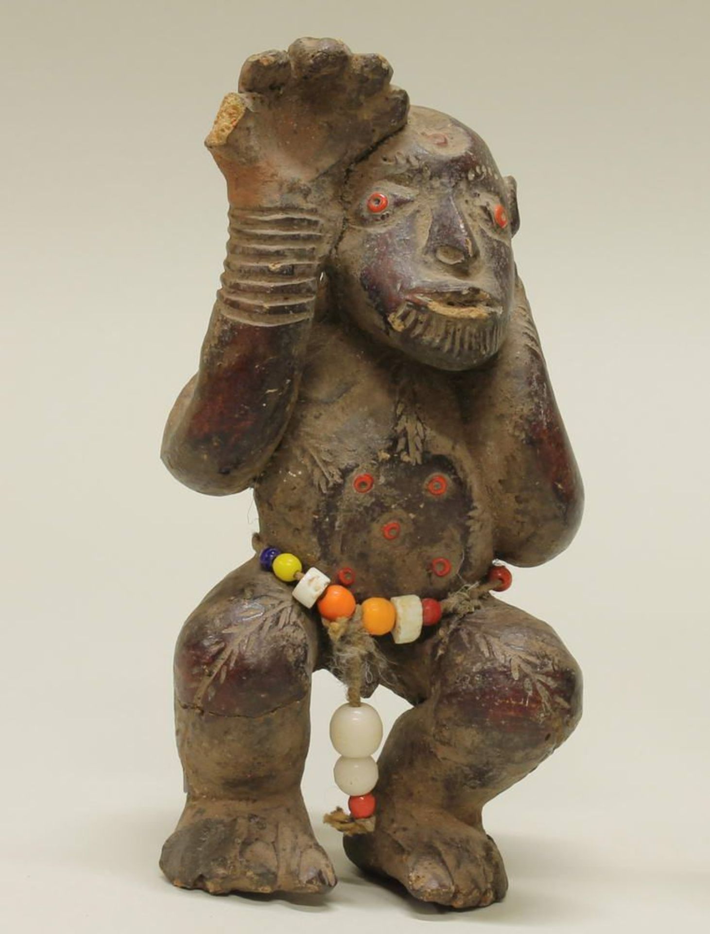 Reserve: 30 EUR        Zauberfetisch, Mambila, Kamerun, Afrika,  Terracotta, 20 cm hoch; - Image 3 of 8