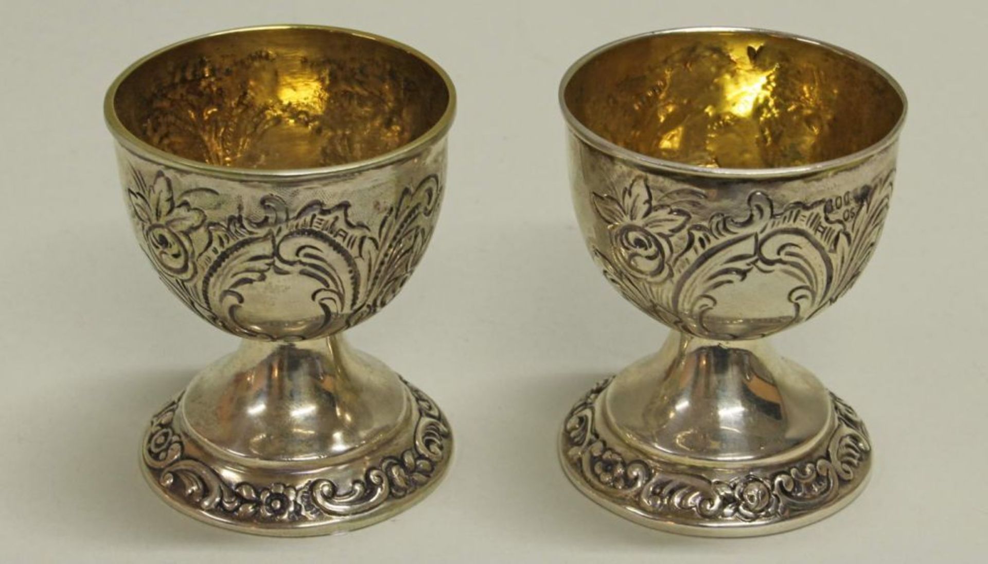 Reserve: 60 EUR        Paar Eierbecher, Silber 800, Oswald, innen vergoldet, 5 cm hoch, zus. ca.