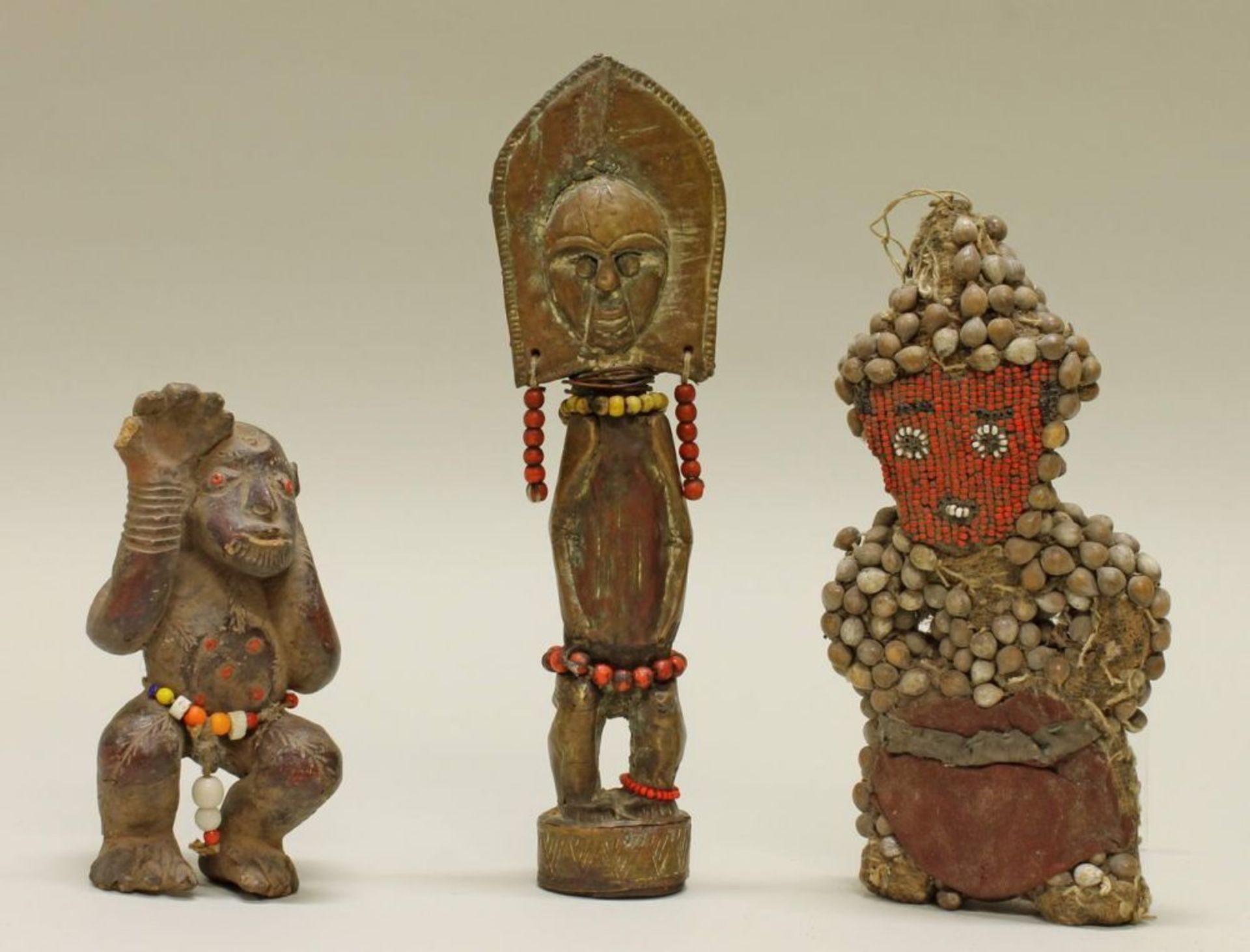 Reserve: 30 EUR        Zauberfetisch, Mambila, Kamerun, Afrika,  Terracotta, 20 cm hoch; - Image 2 of 8