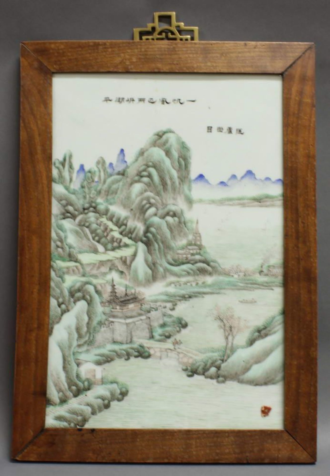 Reserve: 60 EUR        Porzellanbild, "Landschaft", China, 20. Jh., polychrom, 39.5 x 26 cm,