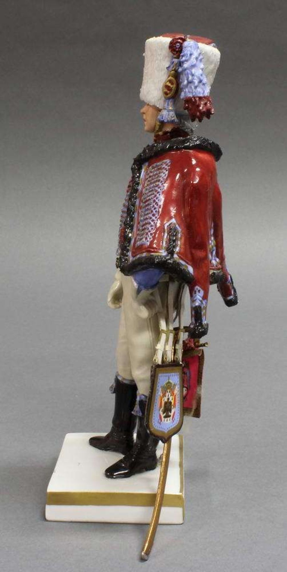 Reserve: 120 EUR        Porzellanfigur, "Trompette des Chasseurs à Cheval de la Garde 1813", blaue - Image 3 of 10