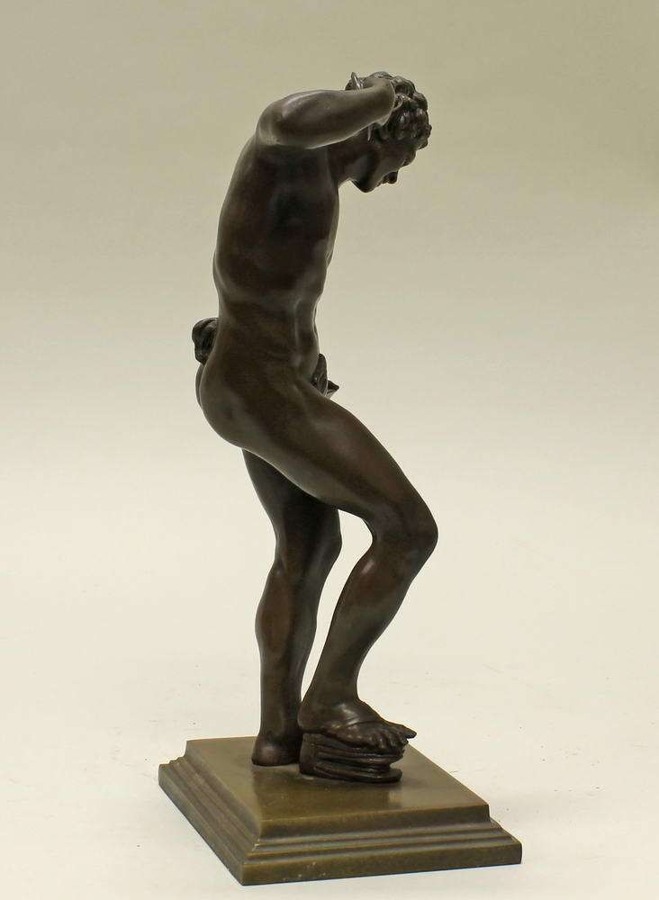Reserve: 120 EUR        Bronze, "Musizierender Faun mit Zimbeln", neuzeitlicher Guss, gesockelt, - Image 9 of 10