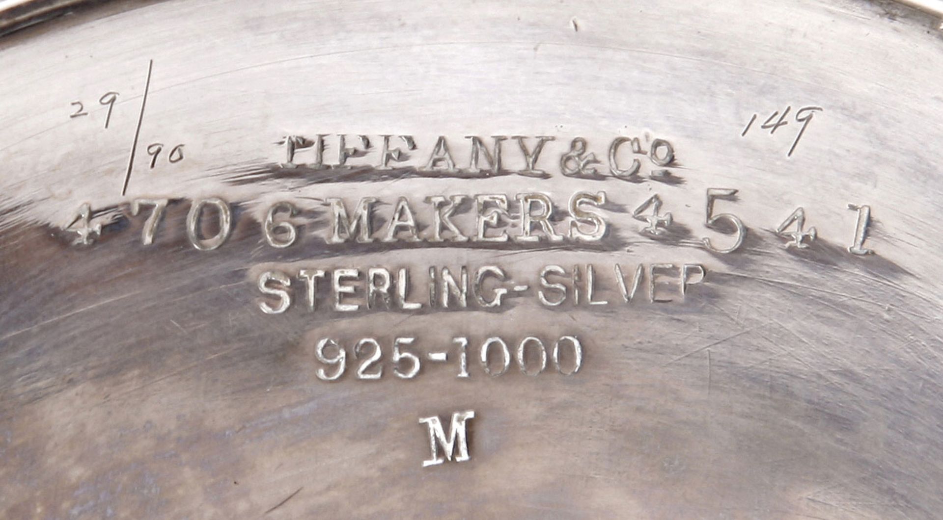 Gr. Krug 925er Silber, Tiffany & Co., um 1900 Gebauchte, teilgodronierte Wandung m. umlaufendem - Bild 2 aus 4