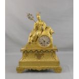 EXQUISITE FIGÜRLICHE CHINOISE KAMINUHR / LOUIS PHILIPPE - PENDULE um 1840. Vergoldetes Bronze-