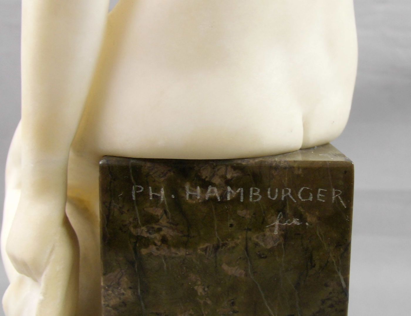 HAMBURGER, PHILIPP (deutscher Bildhauer 19./20. Jh.), Skulptur: "Quellnymphe / Badende", Alabaster - Image 4 of 7