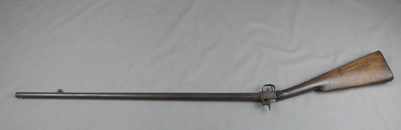 PERKUSSIONSGEWEHR / "DAMENFLINTE", 1. Hälfte 19. Jh., Kaliber 11 mm, Nussbaumschäftung, Schloss - Image 3 of 3