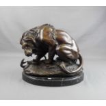 nach BAYRE, ANTOINE LOUIS (1795-1875), Skulptur: "Löwe im Kampf mit einer Schlange" (