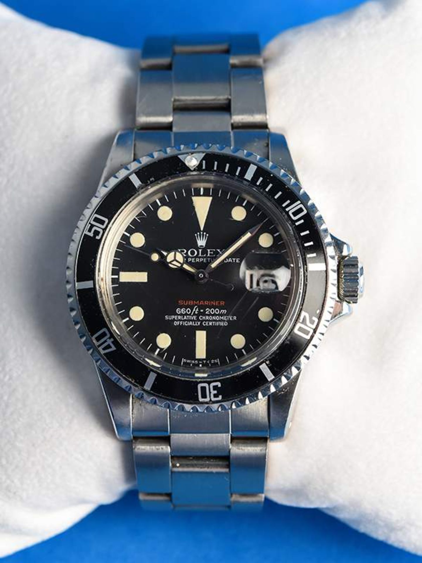 Armbanduhr, Rolex "Submariner-Date" mit rotem Schriftzug, 1972Edelstahl-Gehäuse, -Armband, -Falt-