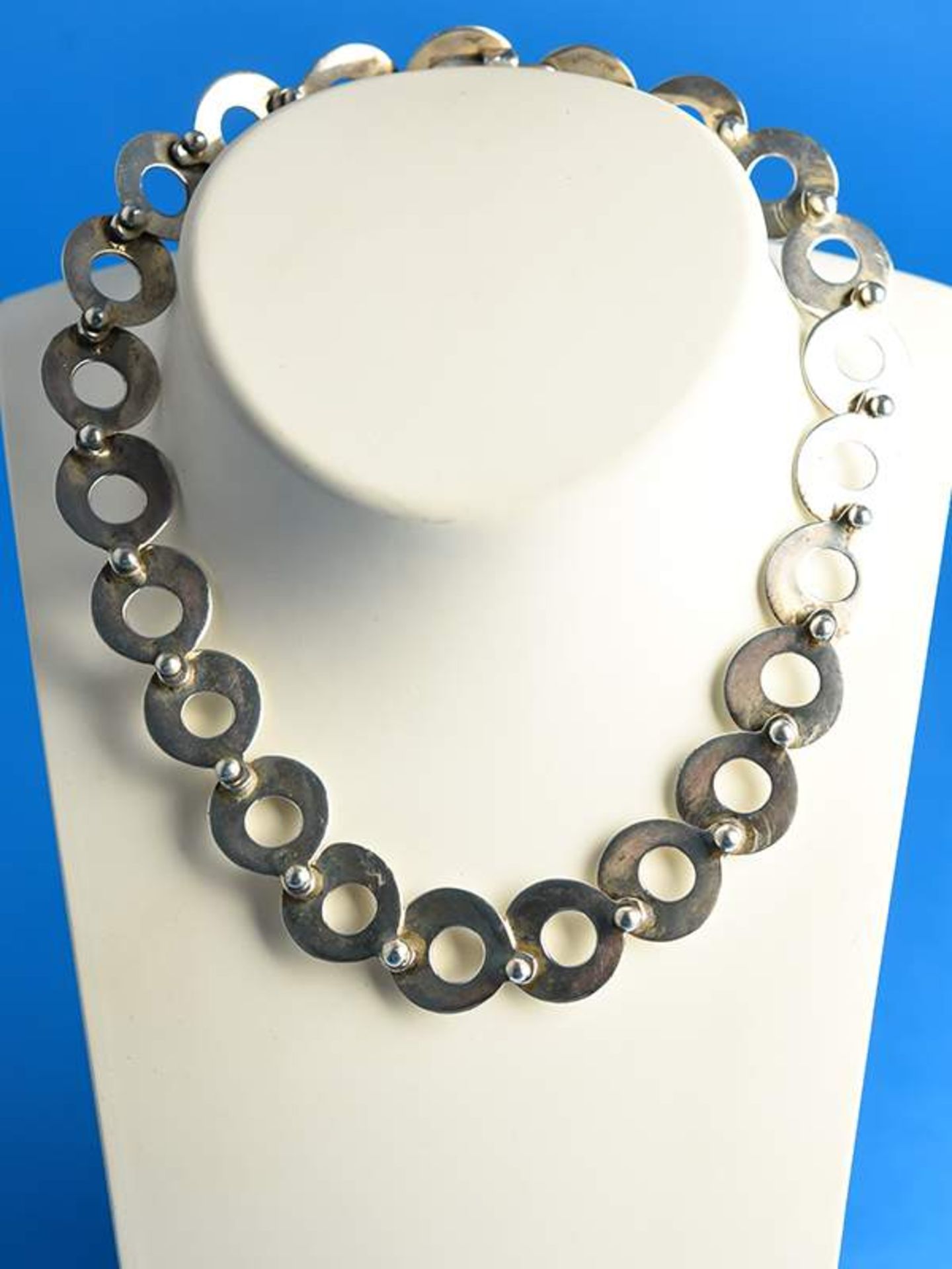 Massives Collier, Mexiko, 20. Jh.925/-Silber. Gesamtgewicht ca. 113 g. Bewegliche - Bild 2 aus 4