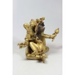 Chakrasamvara und Vajravarahi, Yab-Yum, Bronze vergoldet, Tibet/China, 20. Jh. Die Darstellung