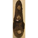 Afrika. Maske Kran-Dan, Elfenbeinküste, Höhe: 62cm.  Mindestpreis: 20 EUR