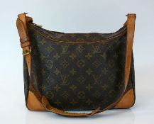 Reserve: 300 EUR        LOUIS VUITTON-Handtasche Typ BOULOGNE Monogramm CANVAS; Rindsleder mit