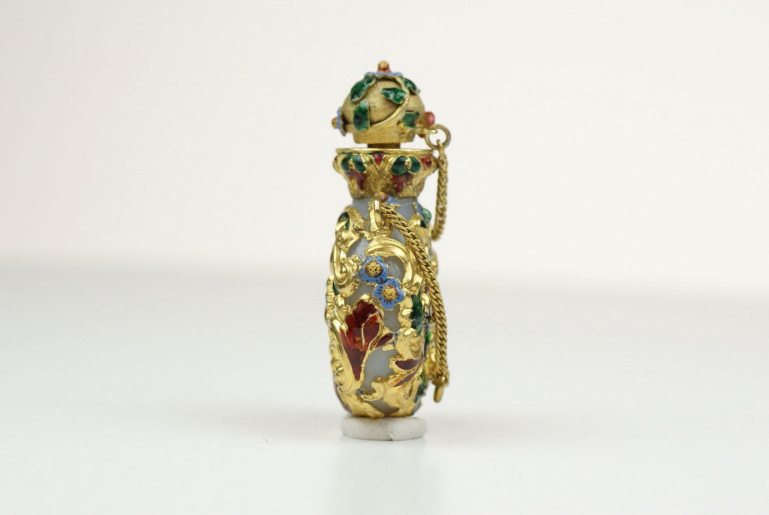 Extremely Rare miniature scent flask by A.J.Strachan The  gold and enamel stopper entwined with - Image 2 of 2