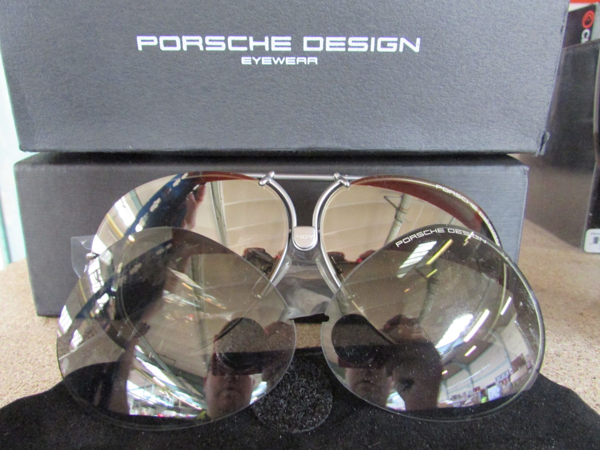 PORSCHE DESIGN SUNGLASSES WITH TRAVEL CASE