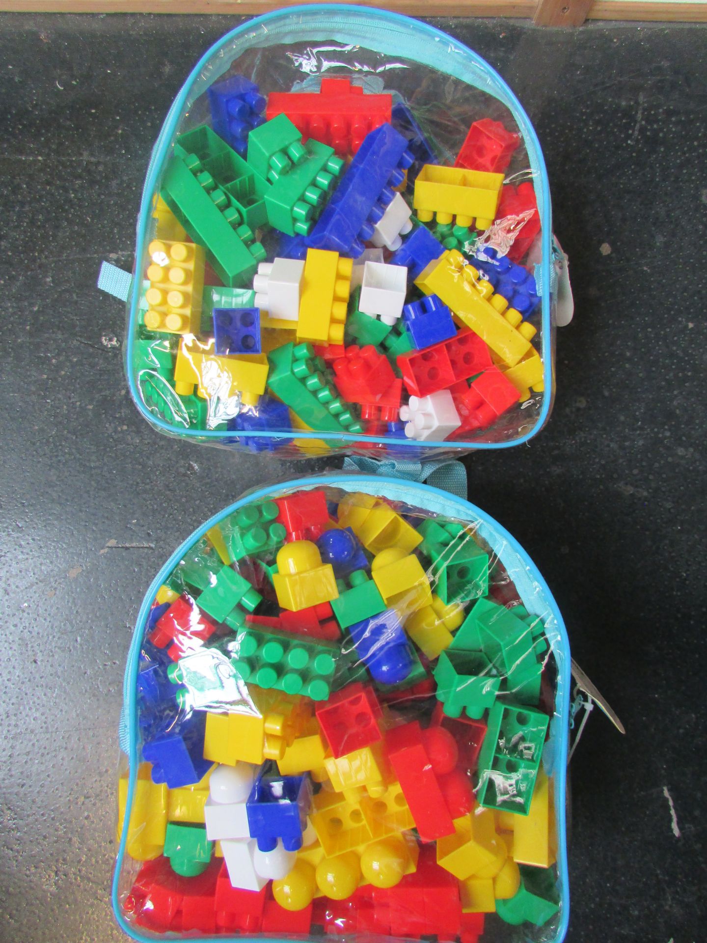 2 x Builder Supermix Construction Brick Toy Set in a Rucksack (144 Piece)
