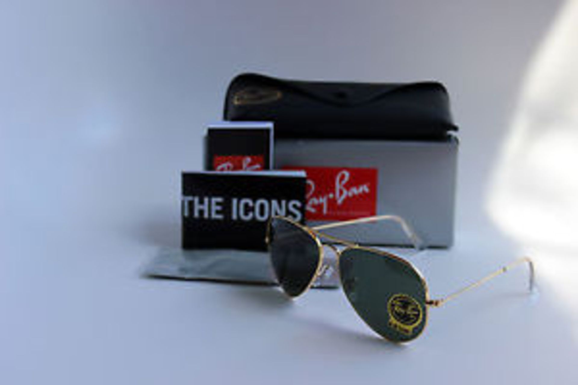 Ray-Ban AVIATOR GRADIENT (RB3025 L0205/58/135) [New]