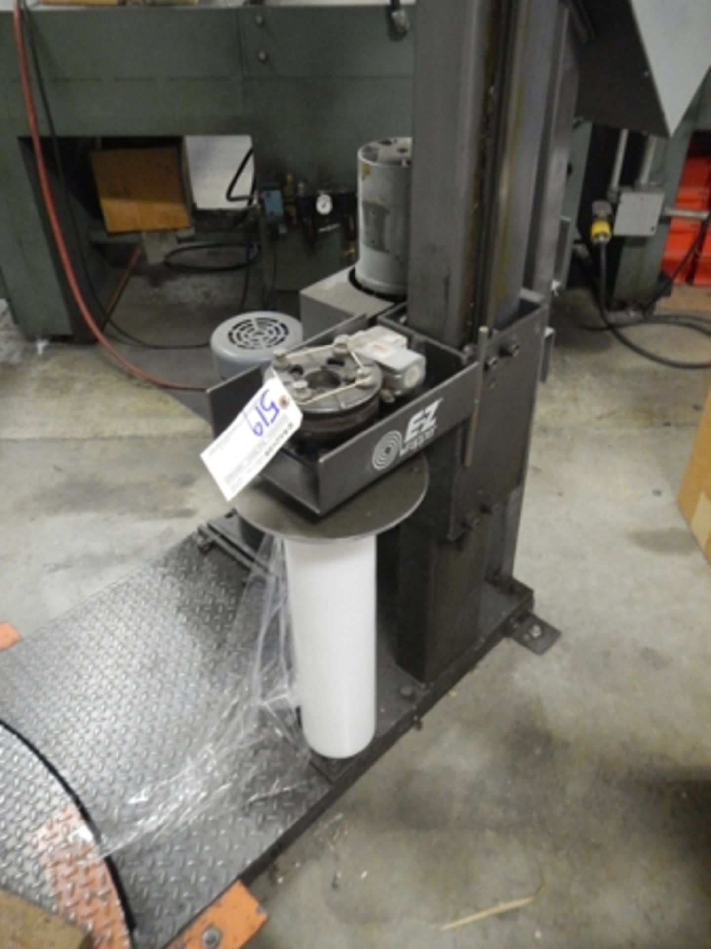 E-Z Wrapper shrink wrap station with rotating platform - Image 4 of 5