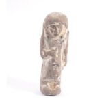 Skulptur aus Sandstein, Ägypten 100 bis 600 v. Chr.Statue als Grabbeigabe, brauner Sandstein mit