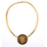 Collier mit gefasster GoldmedailleMedaille Adenauer/Kenedy 1963, Fassung und Medaille aus900er Gold,