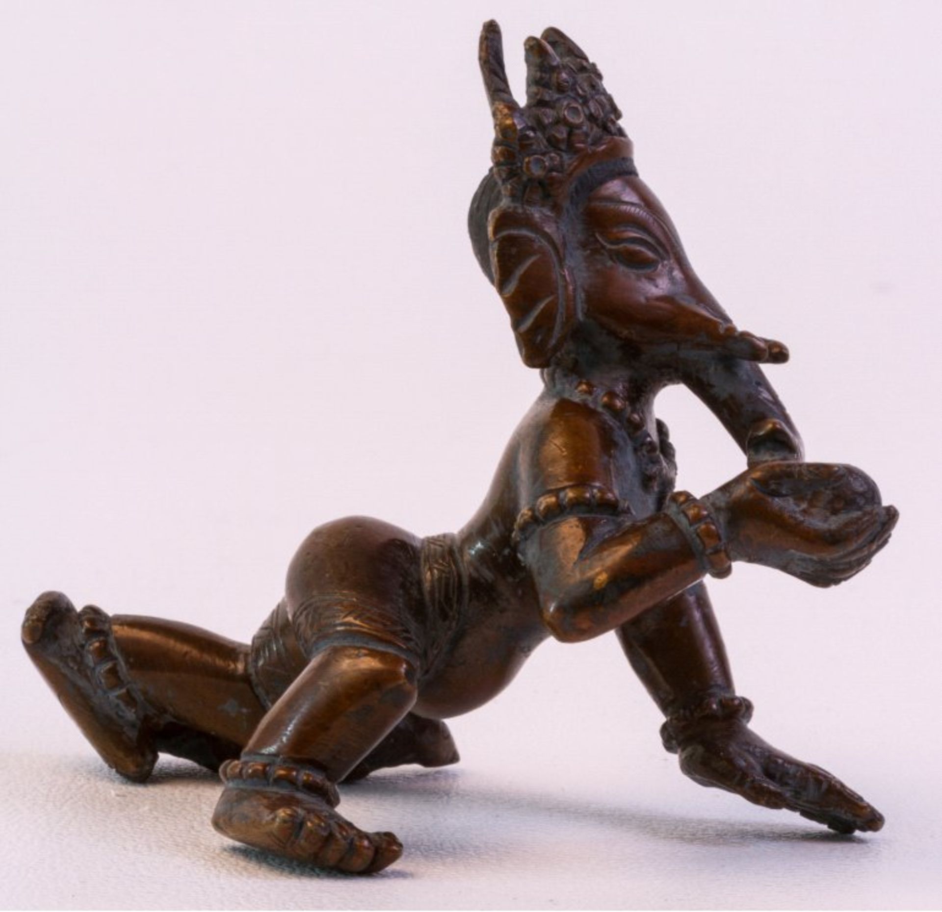 Bronzeskulptur Ganesha,symbolisiert Reichtum und Glück, ca. H-7,5, L-9 cm - Bild 2 aus 4